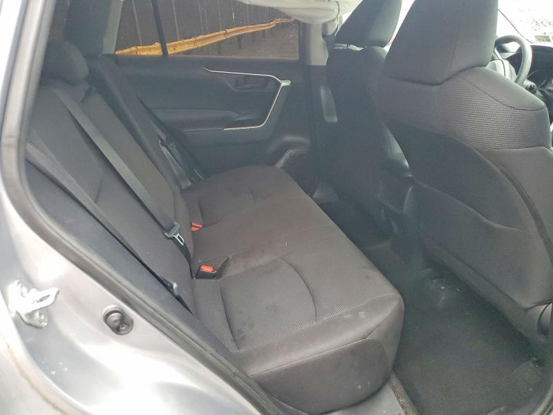 46154376 :رقم المزاد ، 2T3F1RFV3MC144904 vin ، 2021 Toyota Rav4 مزاد بيع