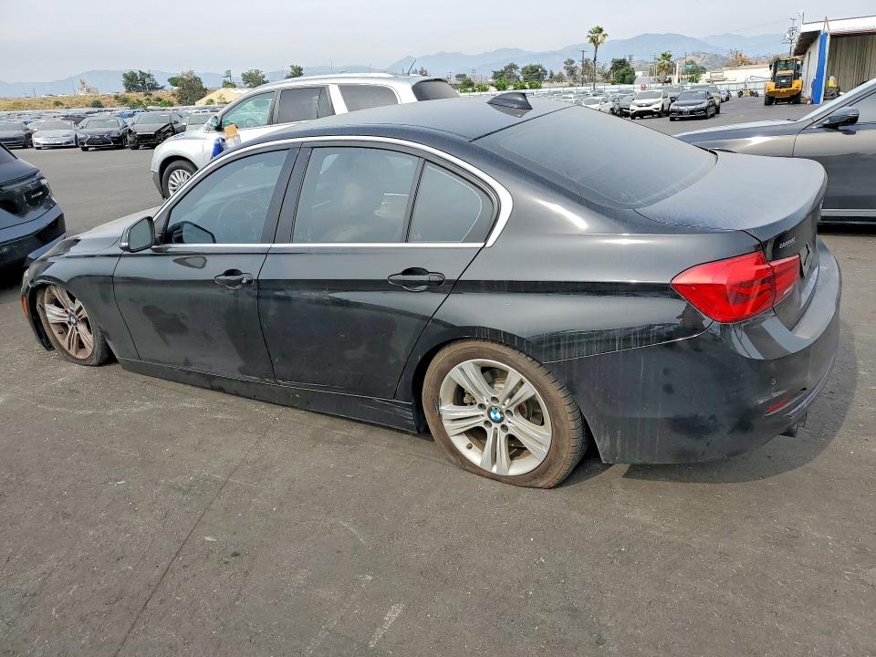 48129306 :رقم المزاد ، WBA8B9G32HNU53940 vin ، 2017 Bmw 330 مزاد بيع