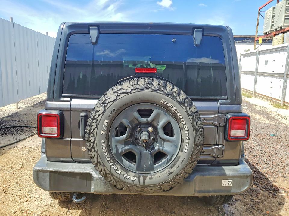 79809225 :رقم المزاد ، 1C4HJXDN6JW266491 vin ، 2018 Jeep Wrangler Unlimited مزاد بيع