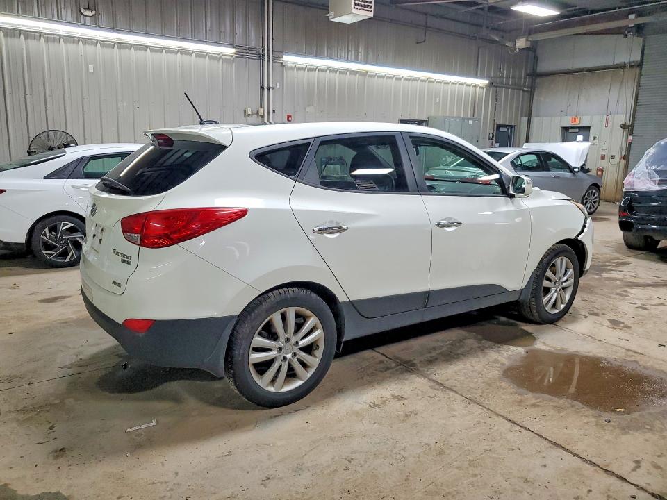 45640576 :رقم المزاد ، KM8JUCAC2DU557585 vin ، 2013 Hyundai Tucson مزاد بيع
