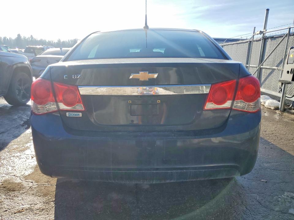 2014 Chev Cruze მანქანა იყიდება აუქციონზე, vin: 1G1PC5SBXE7335968, აუქციონის ნომერი: 79536765