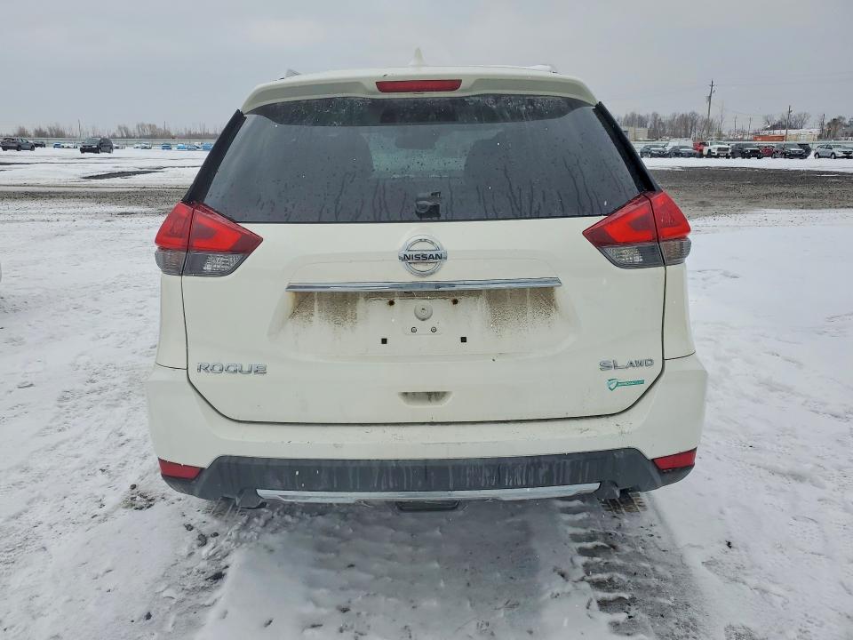 46864006 :رقم المزاد ، JN8AT2MV1JW348633 vin ، 2018 Nissan Rogue مزاد بيع