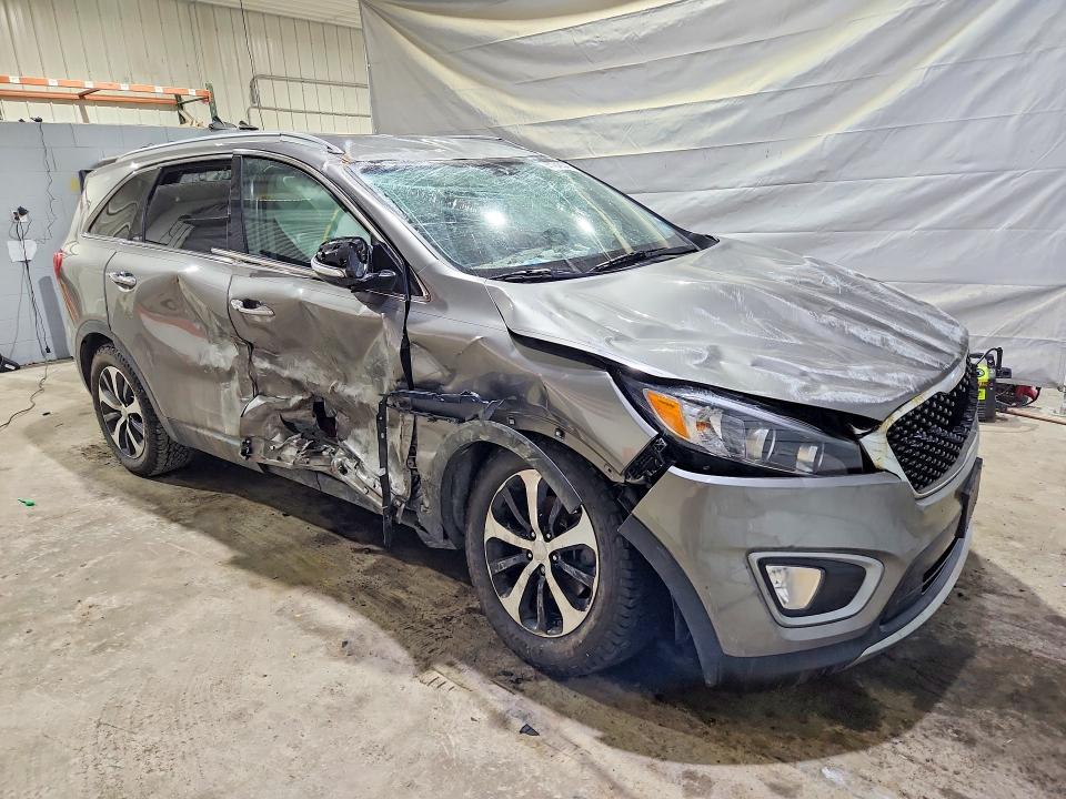 2017 Kia Sorento მანქანა იყიდება აუქციონზე, vin: 5XYPHDA51HG204451, აუქციონის ნომერი: 41946346