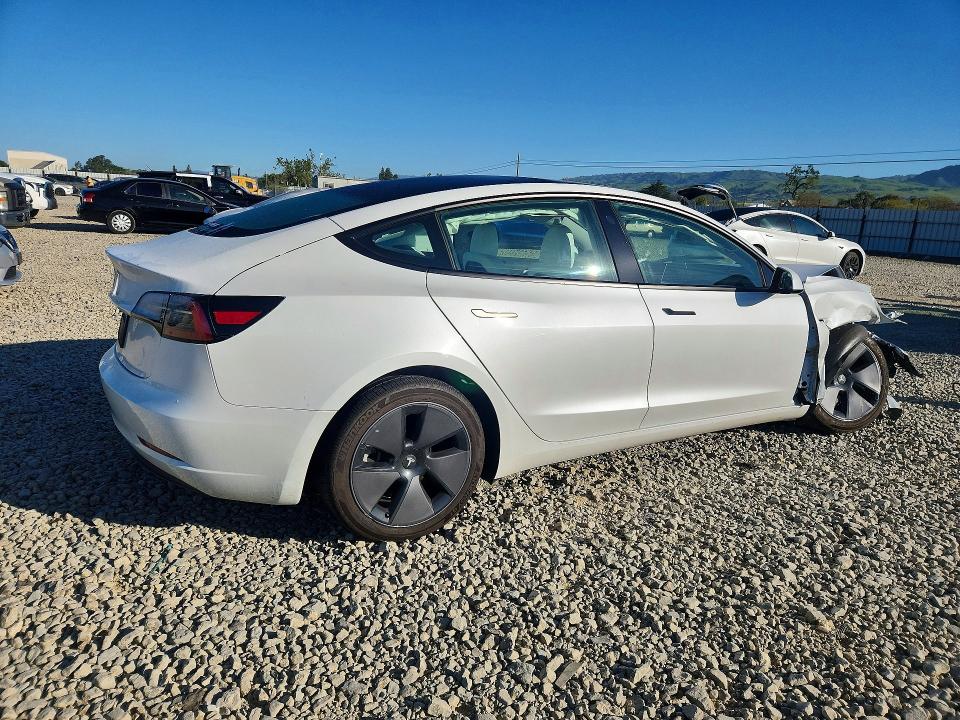 Продажа на аукционе авто 2023 Tesla Model 3, vin: 5YJ3E1EA7PF581305, номер лота: 45601686