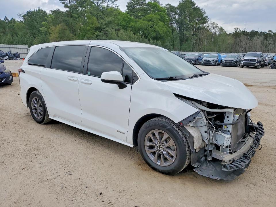 48127156 :رقم المزاد ، 5TDKRKECXMS034785 vin ، 2021 Toyota Sienna مزاد بيع