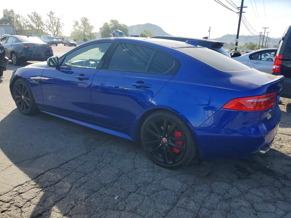 45729976 :رقم المزاد ، SAJAF4BN8HA968860 vin ، 2017 Jaguar Xe مزاد بيع