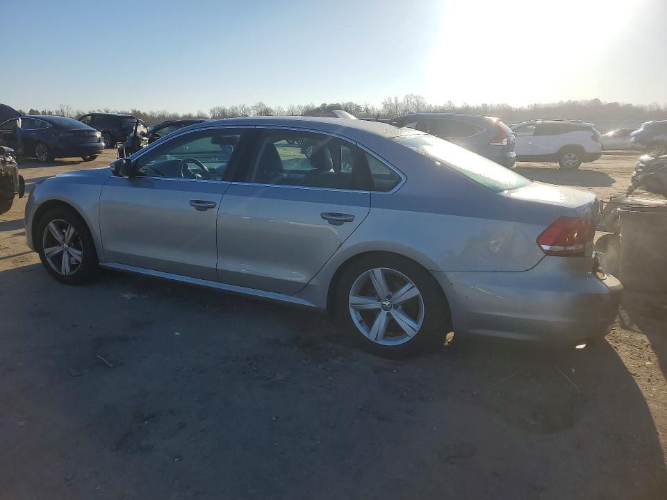 Продаж на аукціоні авто 2013 Volkswagen Passat, vin: 1VWBP7A34DC110489, номер лоту: 46986416