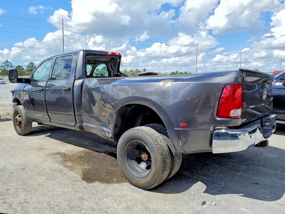 79454435 :رقم المزاد ، 3C63RRGL3JG383735 vin ، 2018 Ram 3500 مزاد بيع