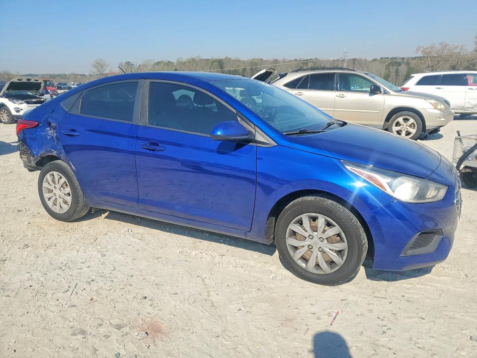 2019 Hyundai Accent მანქანა იყიდება აუქციონზე, vin: 3KPC24A30KE070213, აუქციონის ნომერი: 46892056