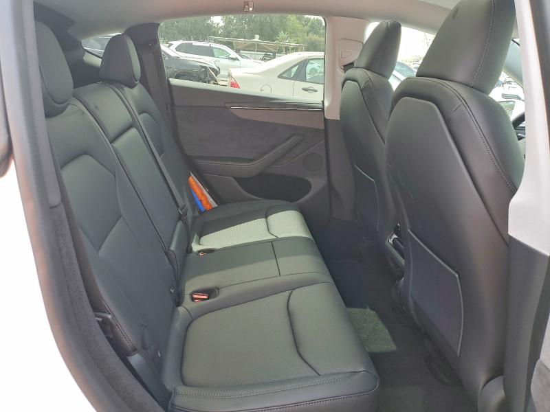 48149206 :رقم المزاد ، 7SAYGDEE9TF558870 vin ، 2026 Tesla Model Y مزاد بيع