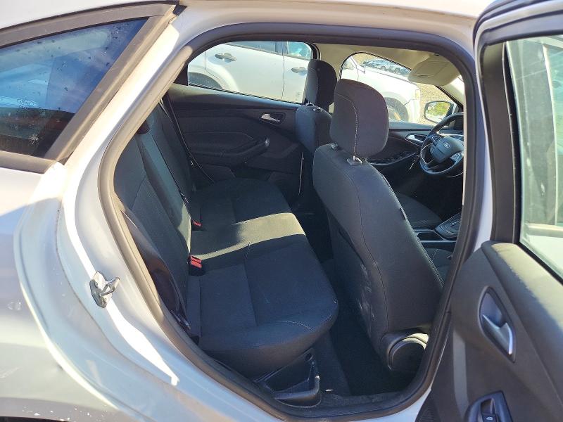 48712086 :رقم المزاد ، 1FADP3FE8JL282167 vin ، 2018 Ford Focus مزاد بيع