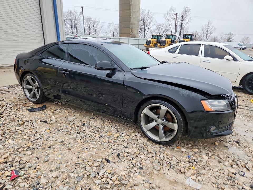Продаж на аукціоні авто 2011 Audi A5, vin: WAULFAFR0BA056425, номер лоту: 45643716