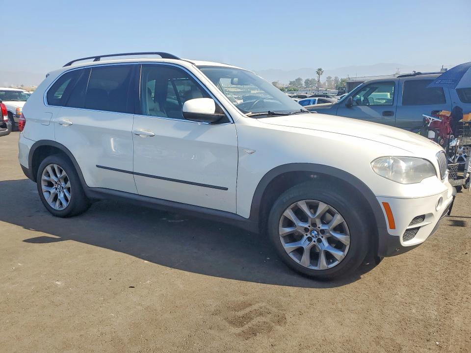 Продажа на аукционе авто 2013 Bmw X5, vin: 5UXZV4C56D0B11165, номер лота: 47319016