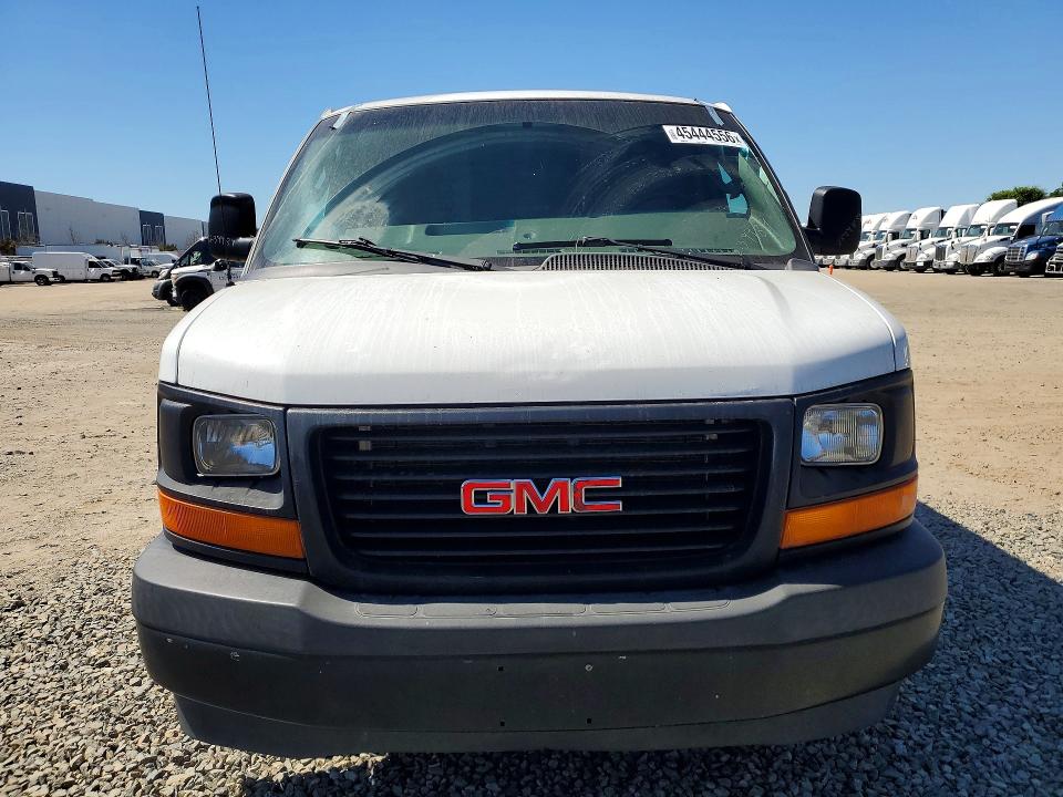 45444556 :رقم المزاد ، 1GTW7BFF1H1323363 vin ، 2017 Gmc Savana مزاد بيع
