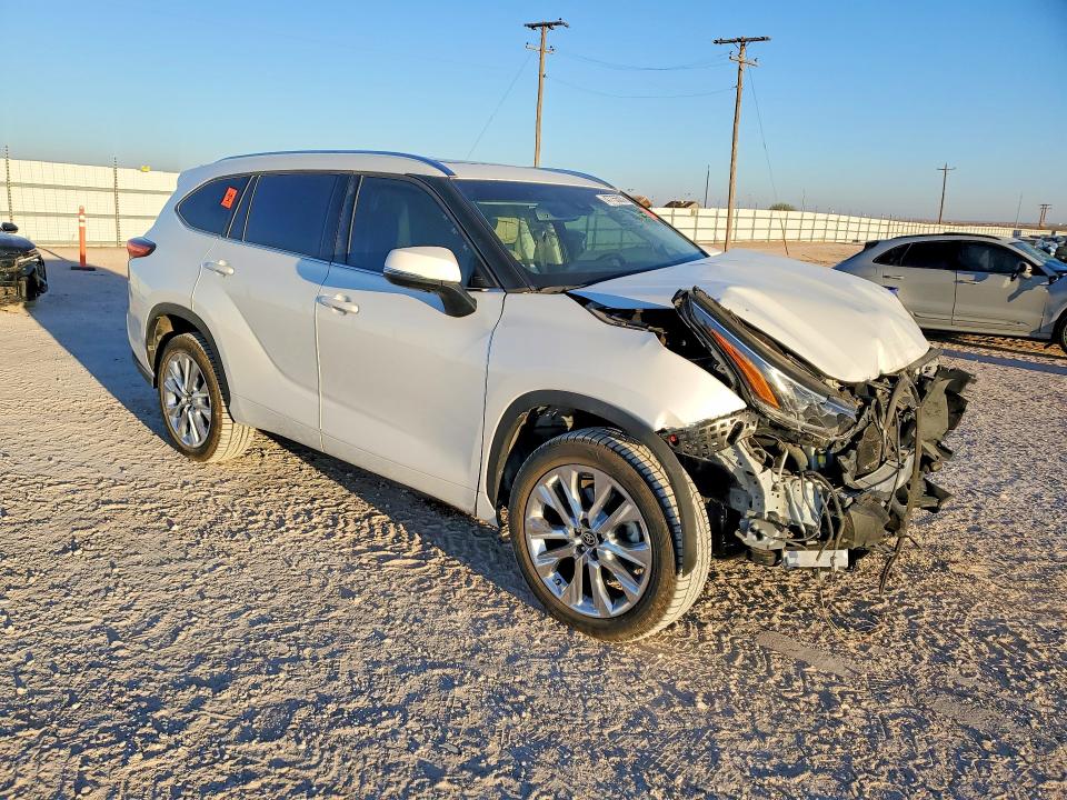 47755036 :رقم المزاد ، 5TDYZRAH0MS056718 vin ، 2021 Toyota Highlander مزاد بيع