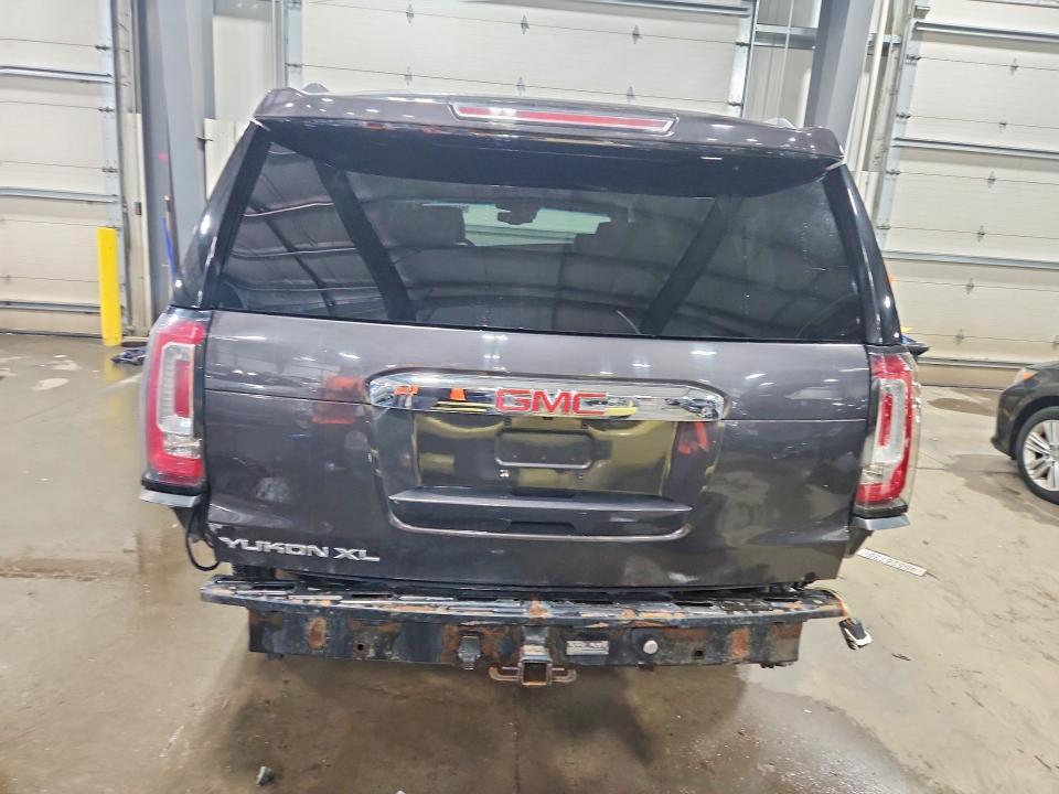 Продажа на аукционе авто 2016 Gmc Yukon Xl, vin: 1GKS2HKJ8GR380707, номер лота: 46213986