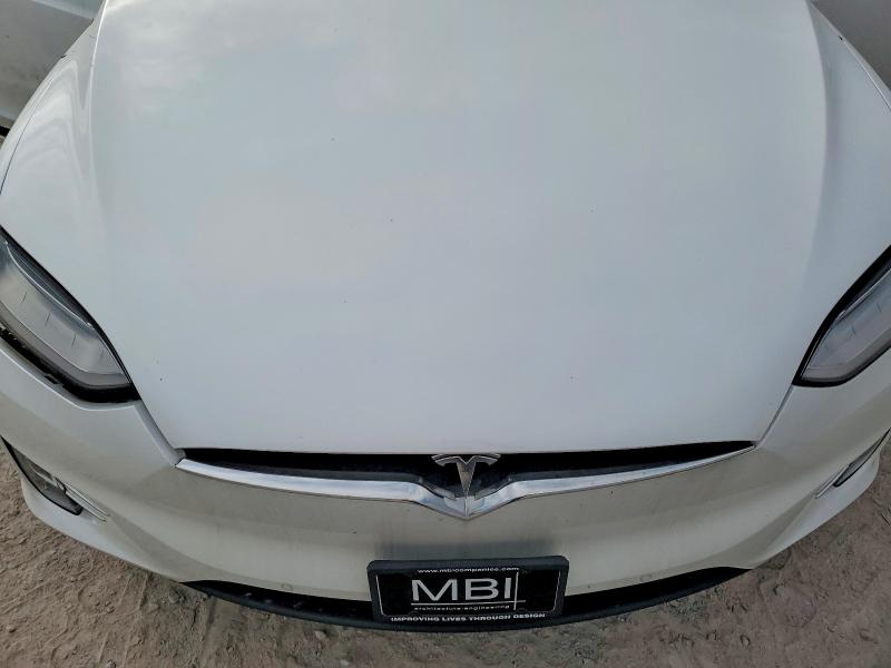 48125086 :رقم المزاد ، 5YJXCDE29LF305185 vin ، 2020 Tesla Model X مزاد بيع