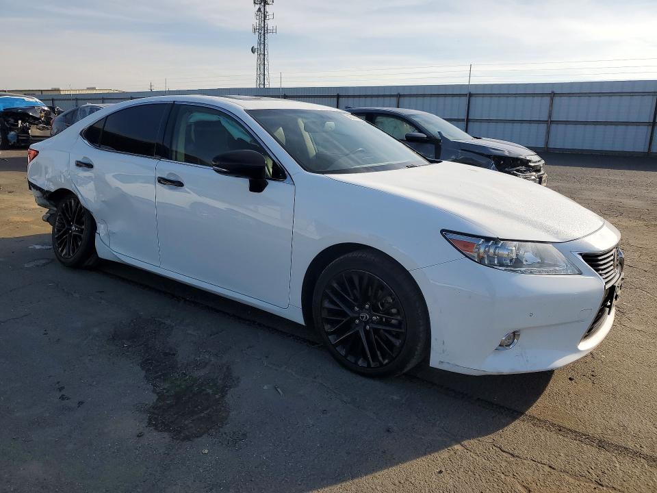 46065806 :رقم المزاد ، JTHBK1GG4F2185340 vin ، 2015 Lexus Es 350 مزاد بيع