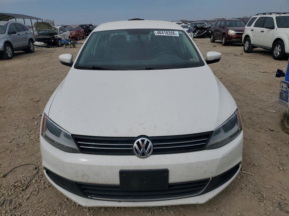 46418326 :رقم المزاد ، 3VW3L7AJ8DM414177 vin ، 2013 Volkswagen Jetta مزاد بيع