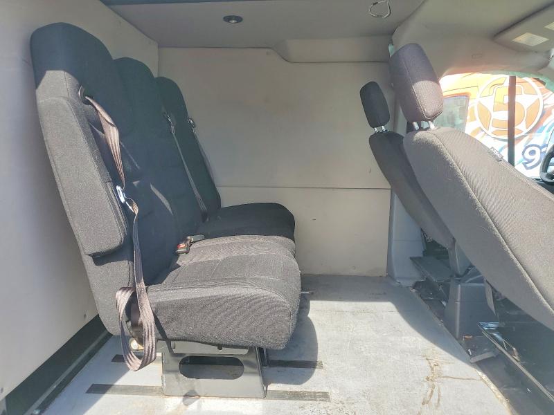 46136876 :رقم المزاد ، 1FTYE2YM8KKA63166 vin ، 2019 Ford Transit مزاد بيع