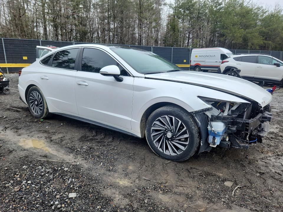 2022 Hyundai Sonata Hybrid მანქანა იყიდება აუქციონზე, vin: KMHL54JJ8NA049943, აუქციონის ნომერი: 41700046