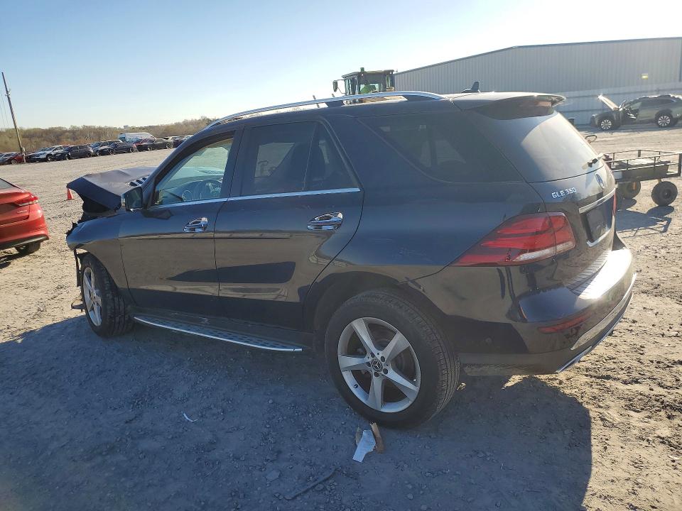 45969396 :رقم المزاد ، 4JGDA5HBXJB105700 vin ، 2018 Mercedes-benz Gle مزاد بيع