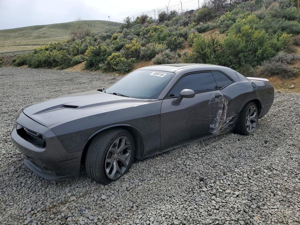 2015 Dodge Challenger მანქანა იყიდება აუქციონზე, vin: 2C3CDZAT8FH924211, აუქციონის ნომერი: 48090166