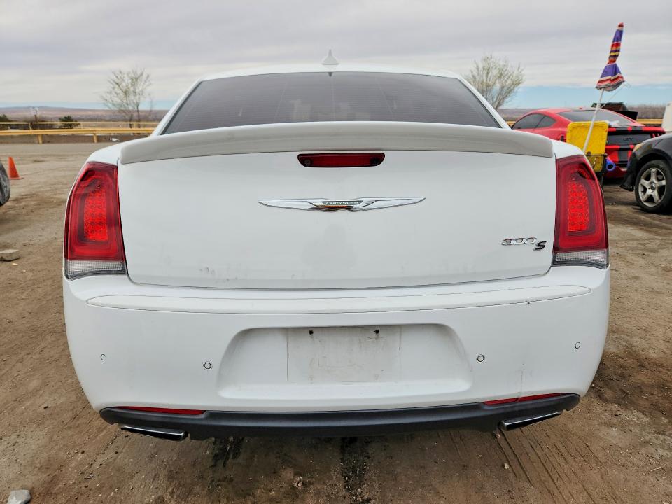 41602146 :رقم المزاد ، 2C3CCABT6HH635592 vin ، 2017 Chrysler 300 مزاد بيع