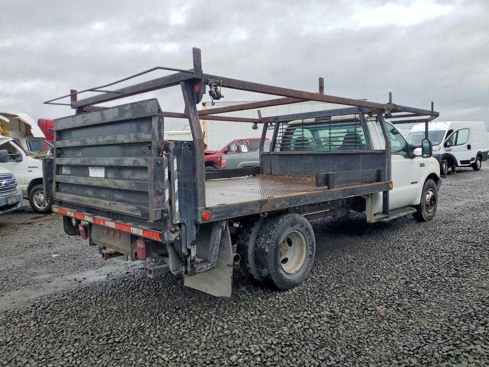 56545966 :رقم المزاد ، 1FDWF36F43EA94229 vin ، 2003 Ford F350 مزاد بيع
