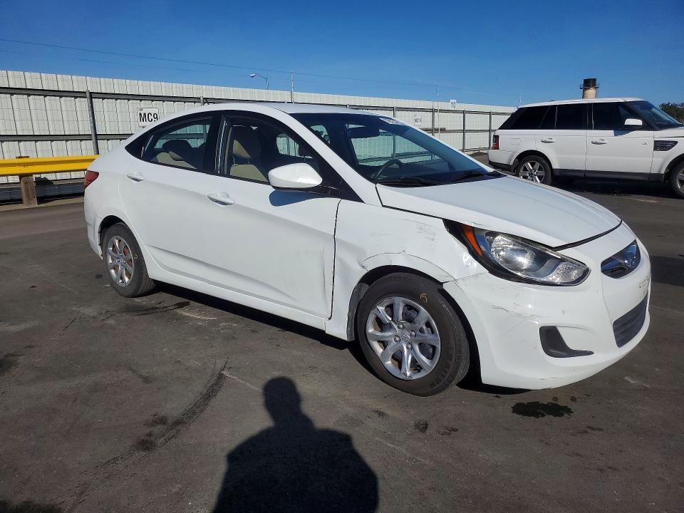 Продаж на аукціоні авто 2014 Hyundai Accent, vin: KMHCT4AEXEU713974, номер лоту: 79737205