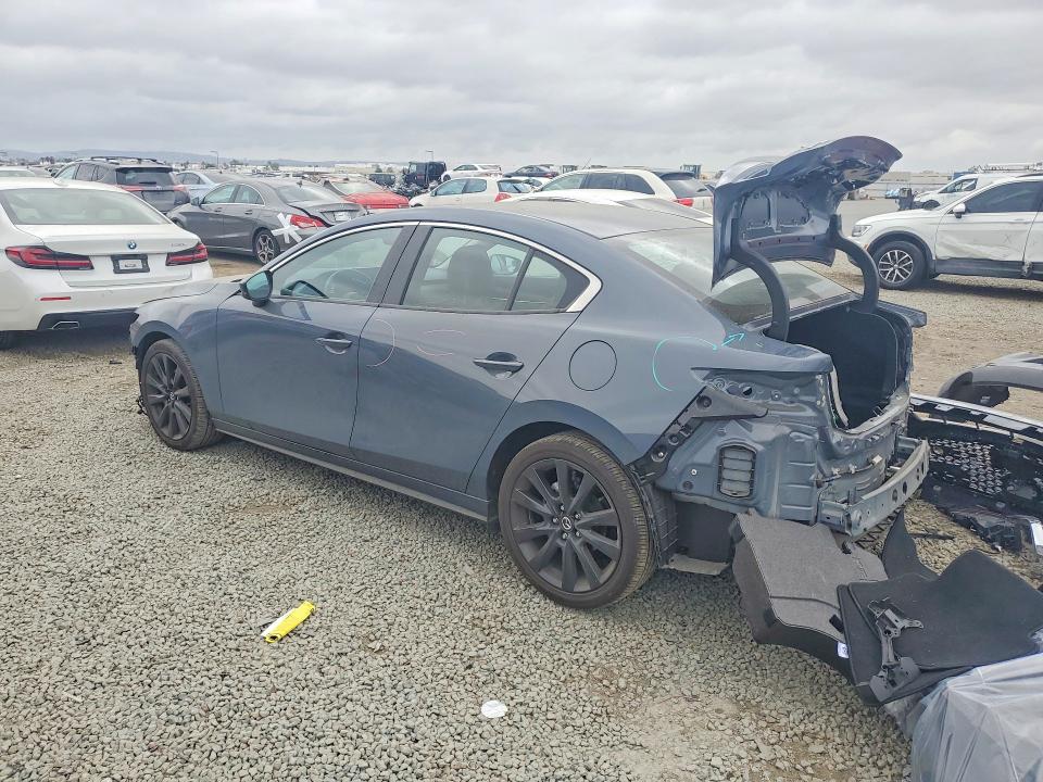 Продажа на аукционе авто 2025 Mazda 3, vin: JM1BPBCM4S1784002, номер лота: 48153866