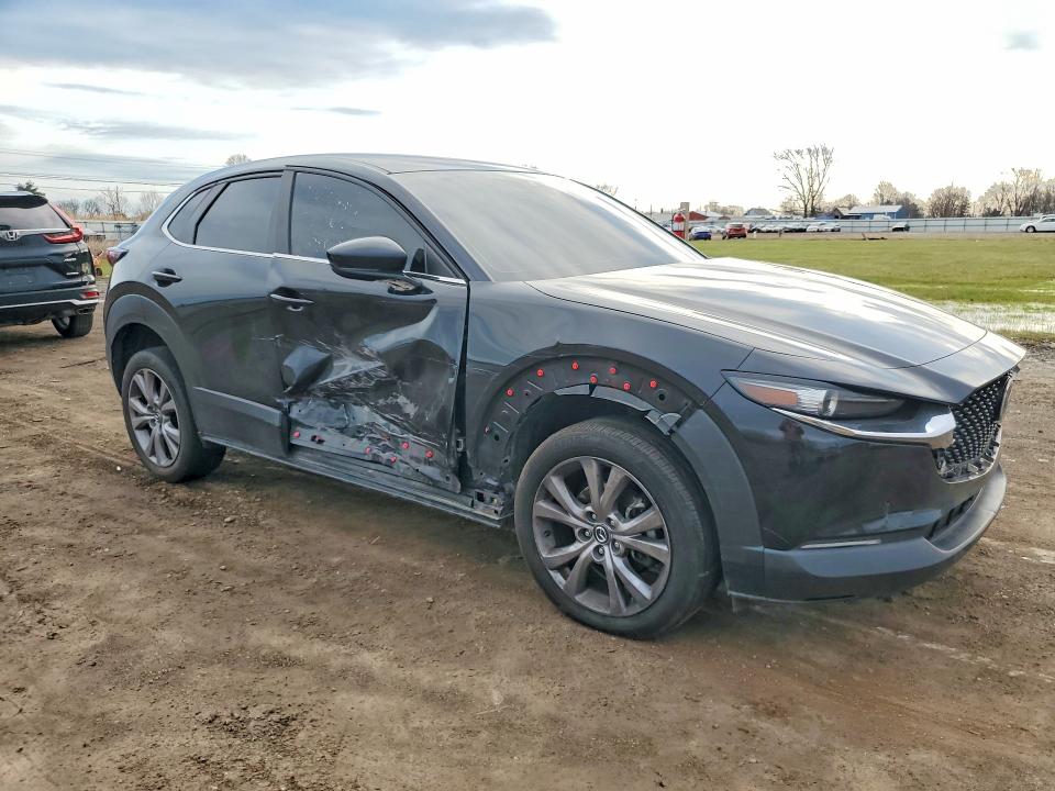 47933526 :رقم المزاد ، 3MVDMBBLXMM264594 vin ، 2021 Mazda Cx-30 مزاد بيع