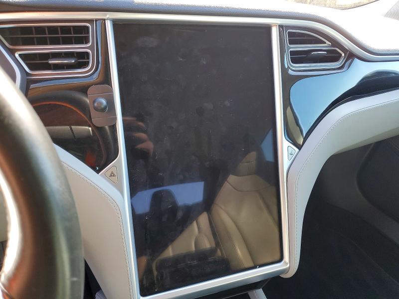 Продажа на аукционе авто 2015 Tesla Model S, vin: 5YJSA1H16FFP78354, номер лота: 48116936