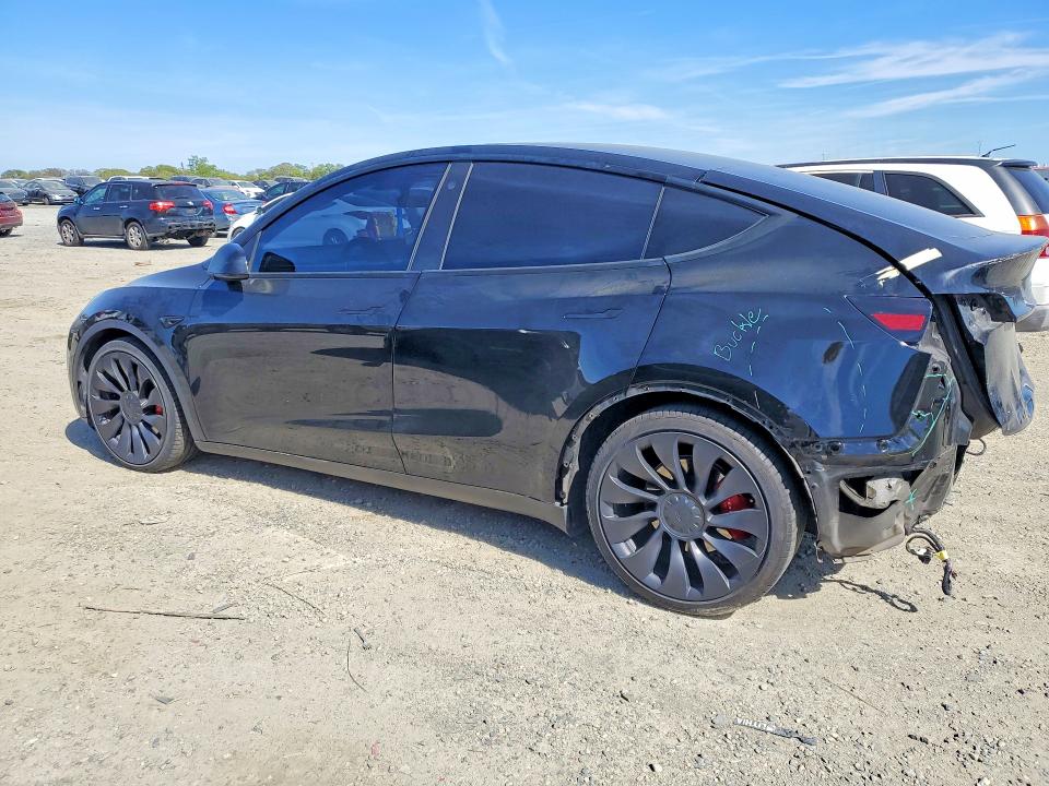 Продажа на аукционе авто 2021 Tesla Model  Y, vin: 5YJYGDEF5MF151250, номер лота: 41989456