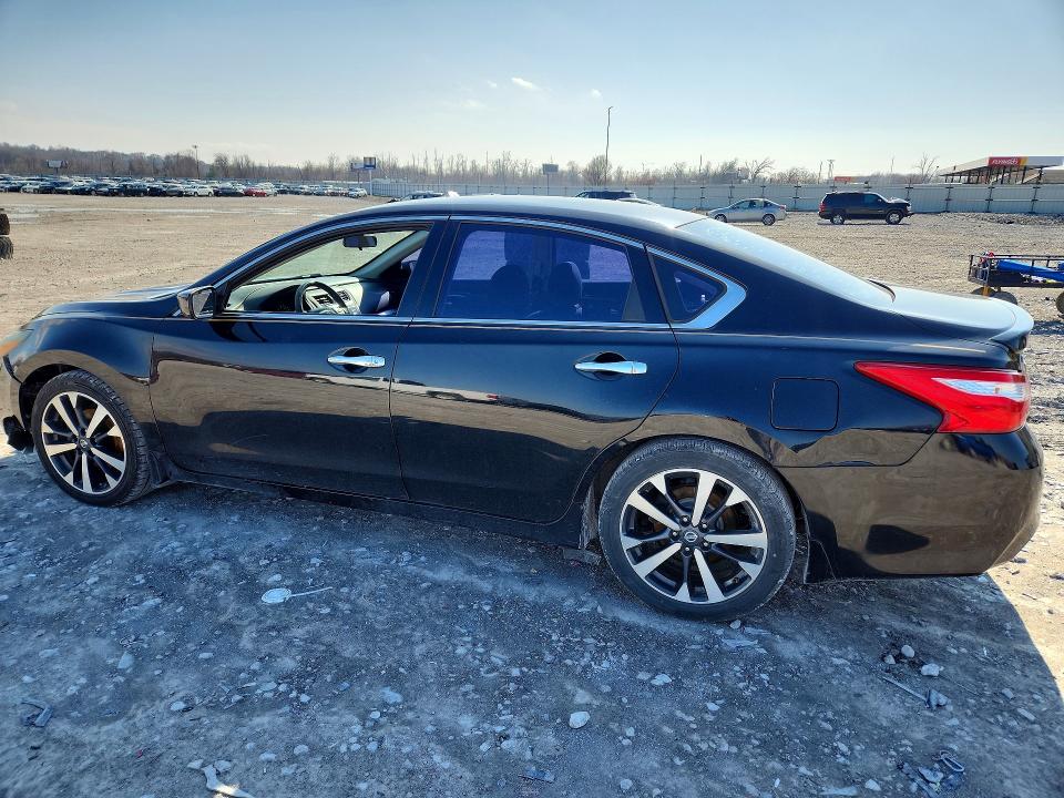 Продаж на аукціоні авто 2016 Nissan Altima, vin: 1N4AL3AP8GC119602, номер лоту: 79775315