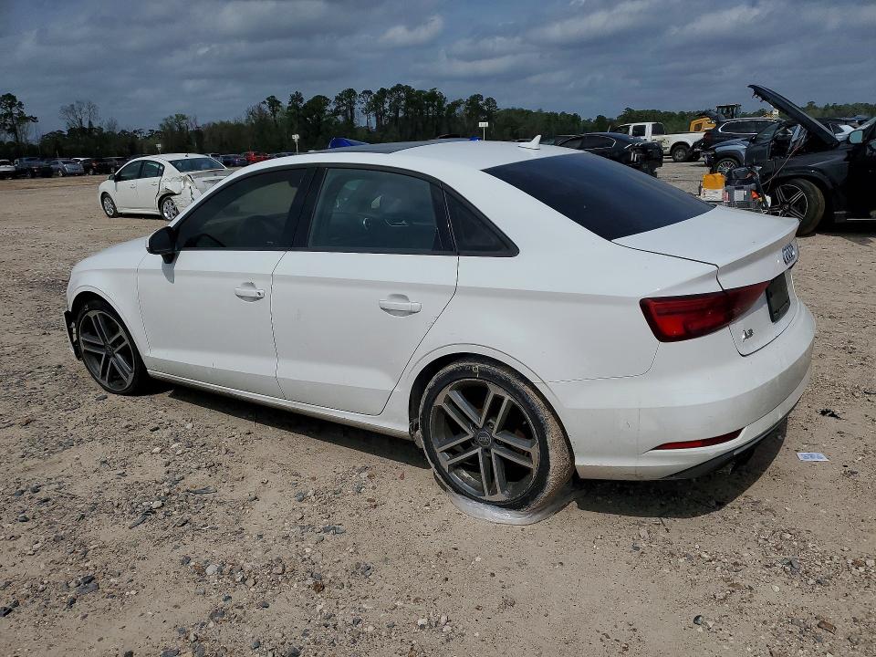 79956415 :رقم المزاد ، WAUAUGFF4H1040257 vin ، 2017 Audi A3 مزاد بيع