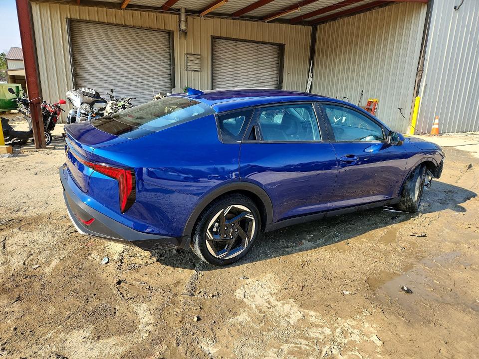 2025 Kia K4 მანქანა იყიდება აუქციონზე, vin: 3KPFU4DE5SE187886, აუქციონის ნომერი: 46886316