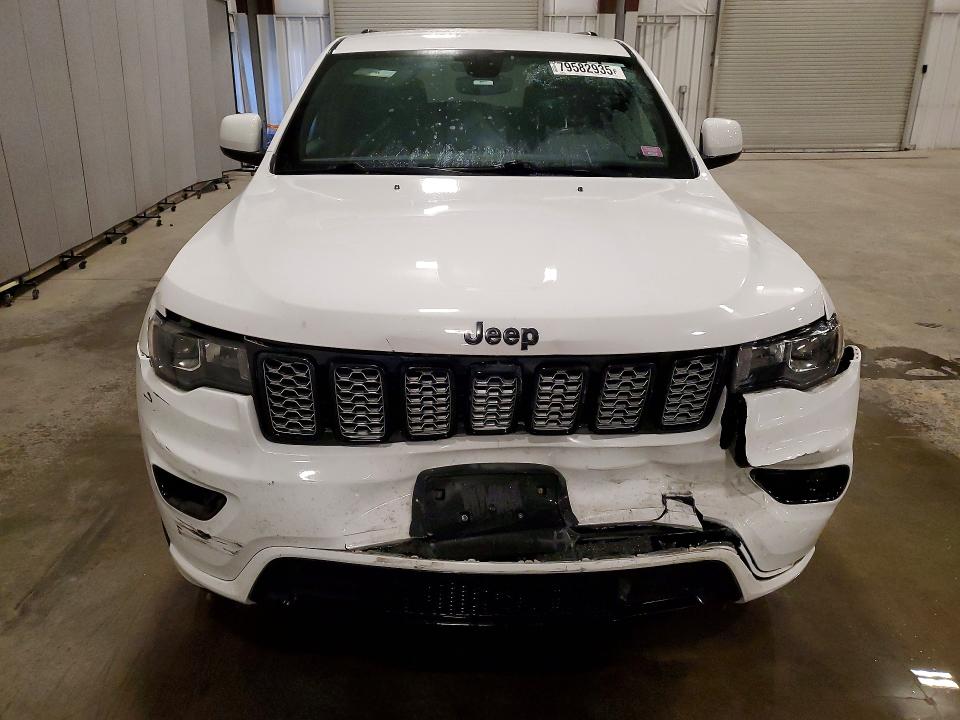 Продаж на аукціоні авто 2018 Jeep Grand Cherokee, vin: 1C4RJFAG8JC390722, номер лоту: 79582935