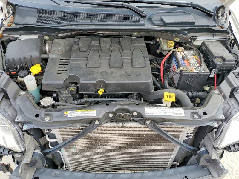 77848955 :رقم المزاد ، 2A4RR8DX5AR448352 vin ، 2010 Chrysler Town & Country مزاد بيع