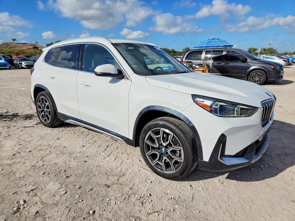 41776996 :رقم المزاد ، WBX73EF07S5077418 vin ، 2025 Bmw X1 مزاد بيع