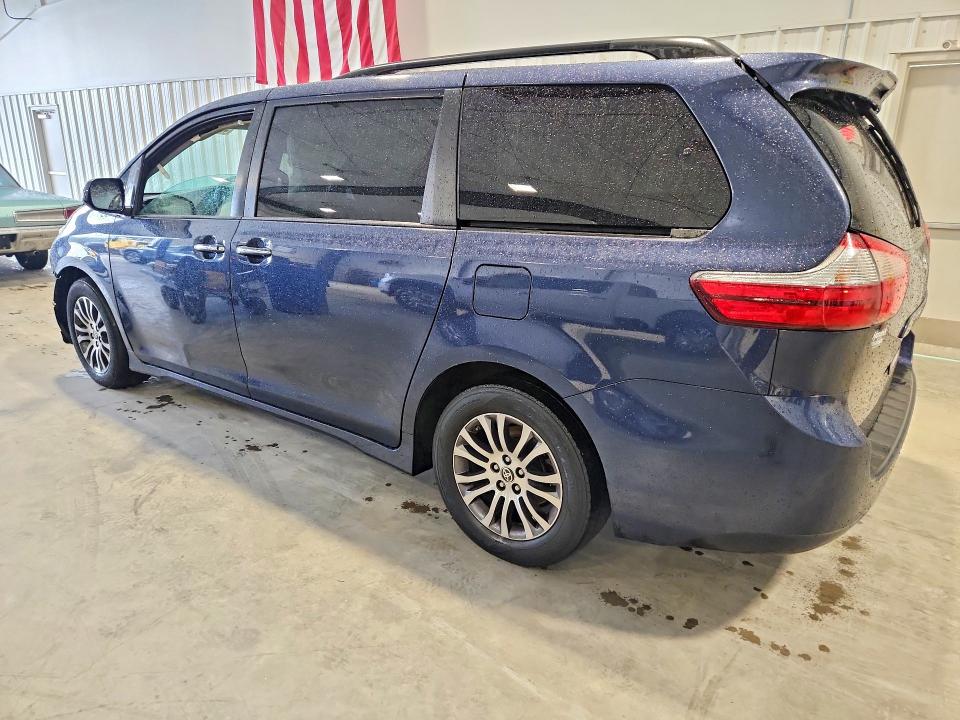 Продажа на аукционе авто 2020 Toyota Sienna, vin: 5TDYZ3DCXLS082173, номер лота: 45933326