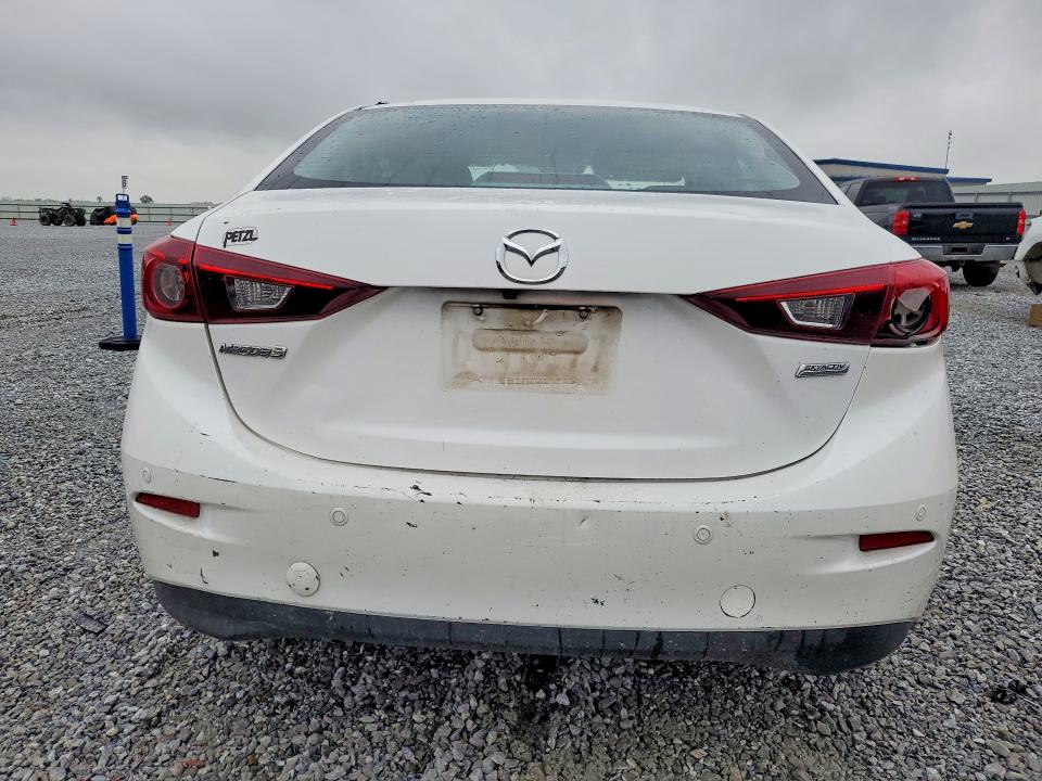 Продаж на аукціоні авто 2018 Mazda 3, vin: 3MZBN1U75JM198609, номер лоту: 45469296