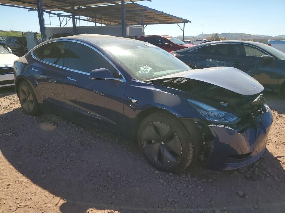 Продажа на аукционе авто 2019 Tesla Model 3, vin: 5YJ3E1EA8KF424925, номер лота: 47660276