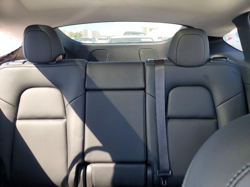 46352206 :رقم المزاد ، 5YJYGDEE7MF180322 vin ، 2021 Tesla Model Y مزاد بيع