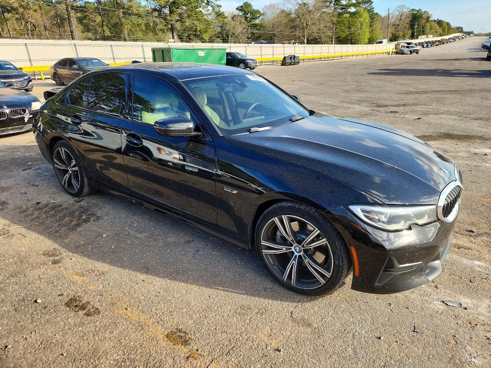 2022 Bmw 330e მანქანა იყიდება აუქციონზე, vin: 3MW5P7J01N8C43108, აუქციონის ნომერი: 79655135