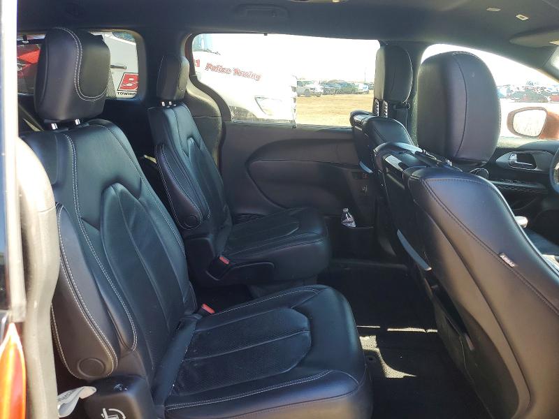 Продажа на аукционе авто 2018 Chrysler Pacifica, vin: 2C4RC1EGXJR333825, номер лота: 41778116