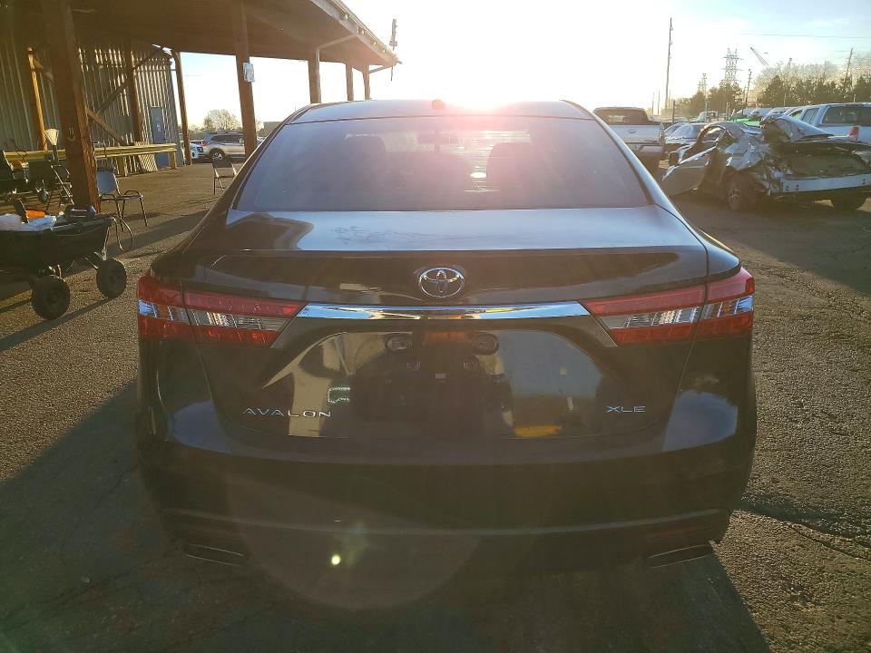 2015 Toyota Avalon მანქანა იყიდება აუქციონზე, vin: 4T1BK1EB9FU154660, აუქციონის ნომერი: 47559836