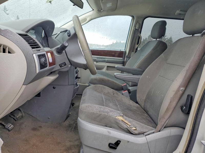 79652685 :رقم المزاد ، 2A4RR5D11AR346458 vin ، 2010 Chrysler Town & Country مزاد بيع