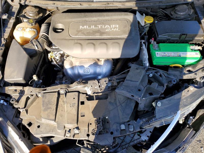 42080666 :رقم المزاد ، 1C3CCCAB9GN107412 vin ، 2016 Chrysler 200 مزاد بيع