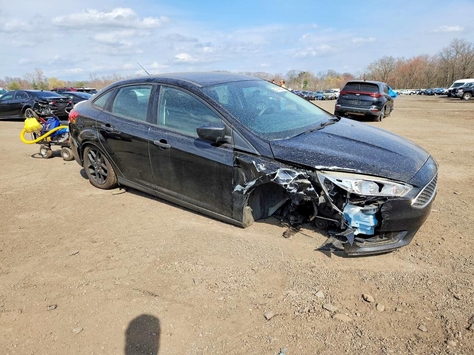 Продаж на аукціоні авто 2017 Ford Focus, vin: 1FADP3E26HL281097, номер лоту: 47426536
